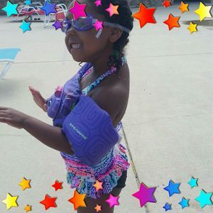 Meet your Posher, Carrie